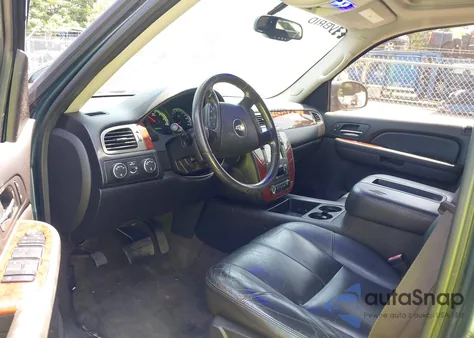 2009 Chevrolet Tahoe Hybrid from USA, damaged, VIN 1GNFK13539R106573